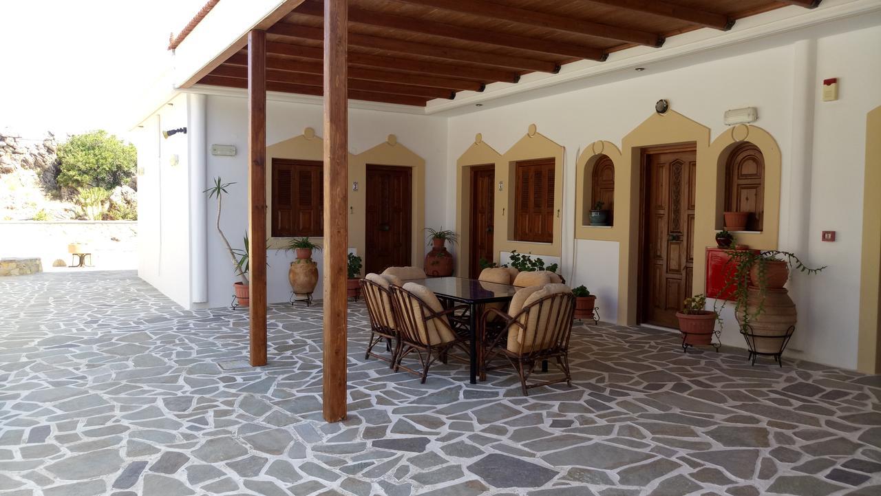 אמופי Olympos Studios מראה חיצוני תמונה